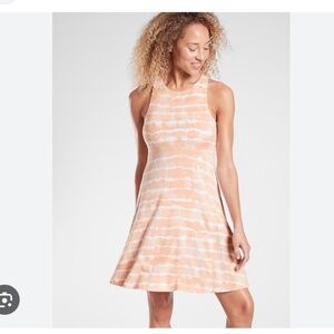 Athleta Santorini Thera Printed Dress in Coral Size Small